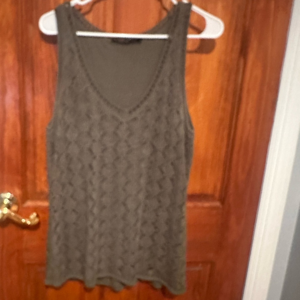 WHBM crochet top with lining